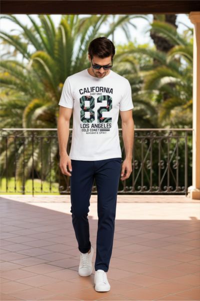 Men's White American 82  Graphic Round Neck T-shirt