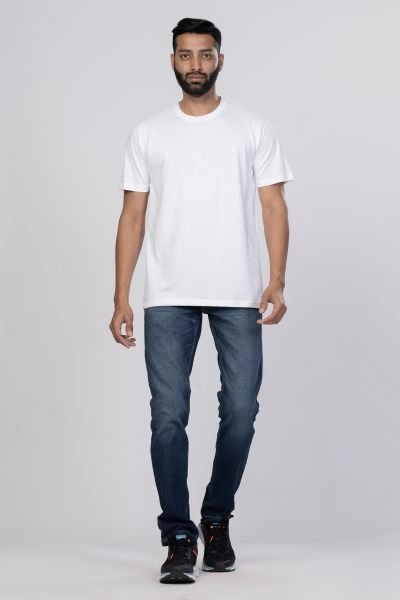 Shleviro Men's Cor White Solid Round Neck T-shirt