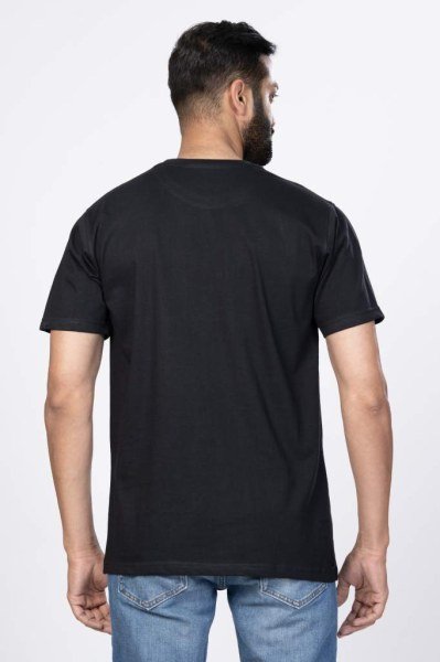 Shleviro Men's Leo Black Solid Round Neck Oversized T-shirt