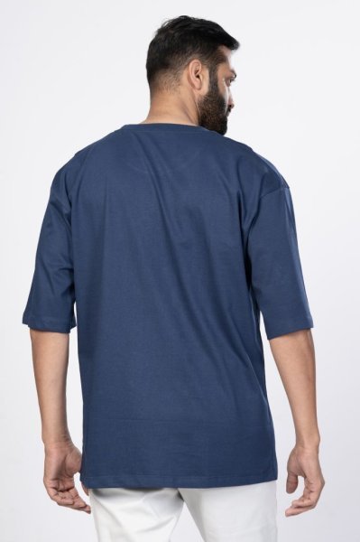 Shleviro Men's Leo Navy Blue Solid Round Neck Oversized T-shirt