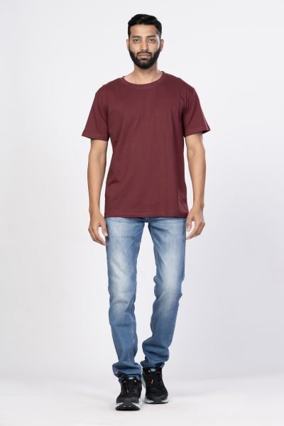 Shleviro Men's Polar Lab Maroon Solid Round Neck T-shirt